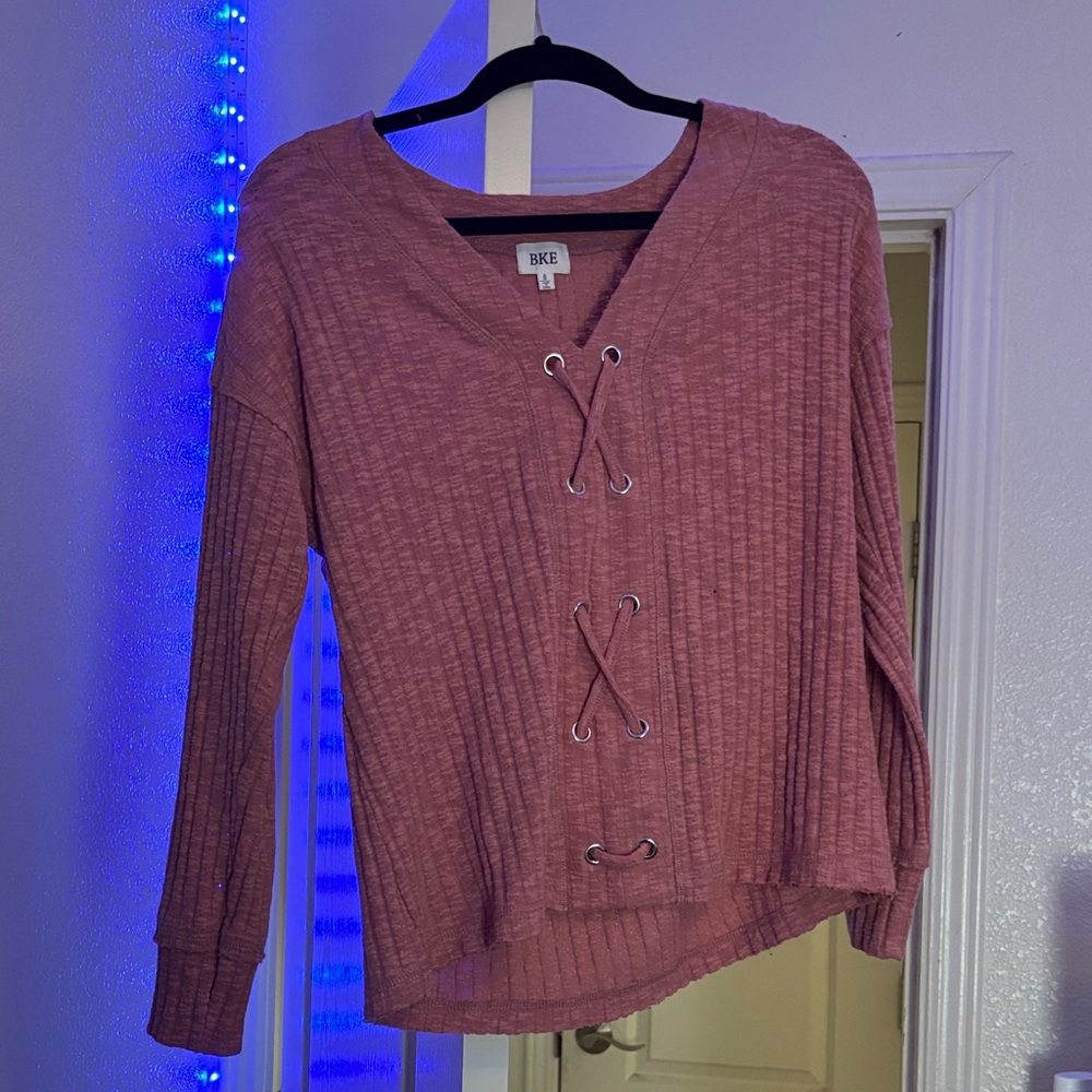 BKE Mauve Lace-Up Knit Top